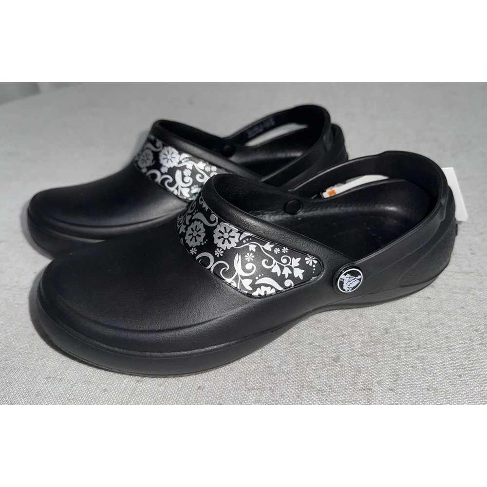 NWT CROCS Mercy Work Slip Resistant Black & Silver Floral Shoes Clogs Women's 6 - Picture 2 of 5